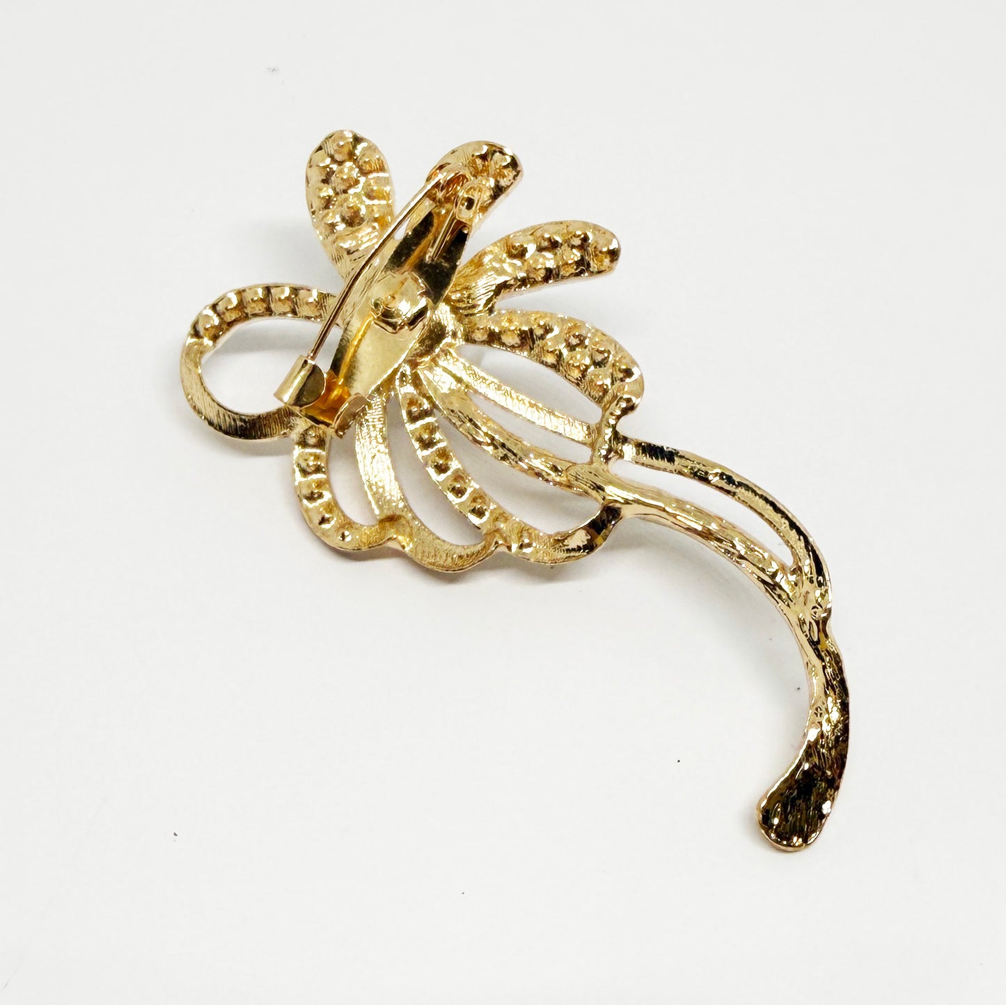 Flower Brooch in Gold