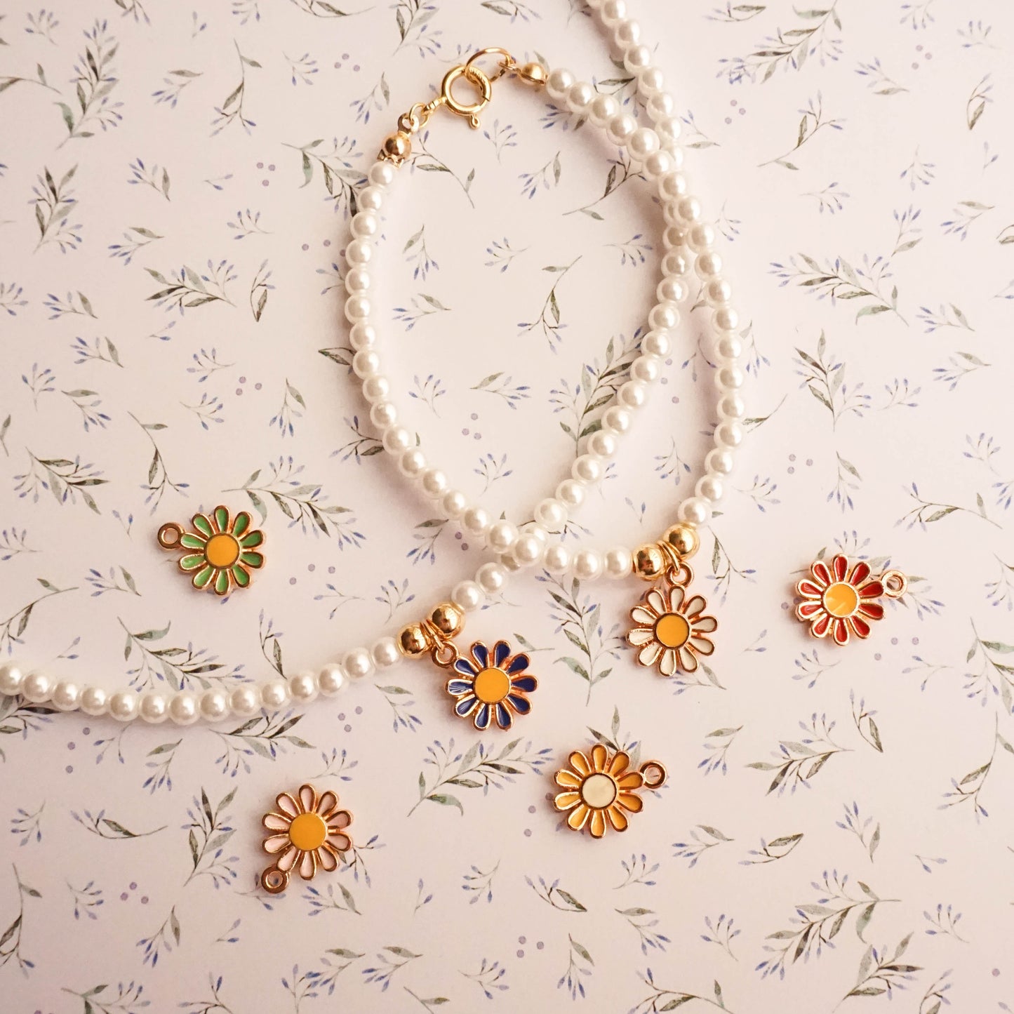 Glass Pearl Necklace with Flower Charm - DEAR MY DAISY
