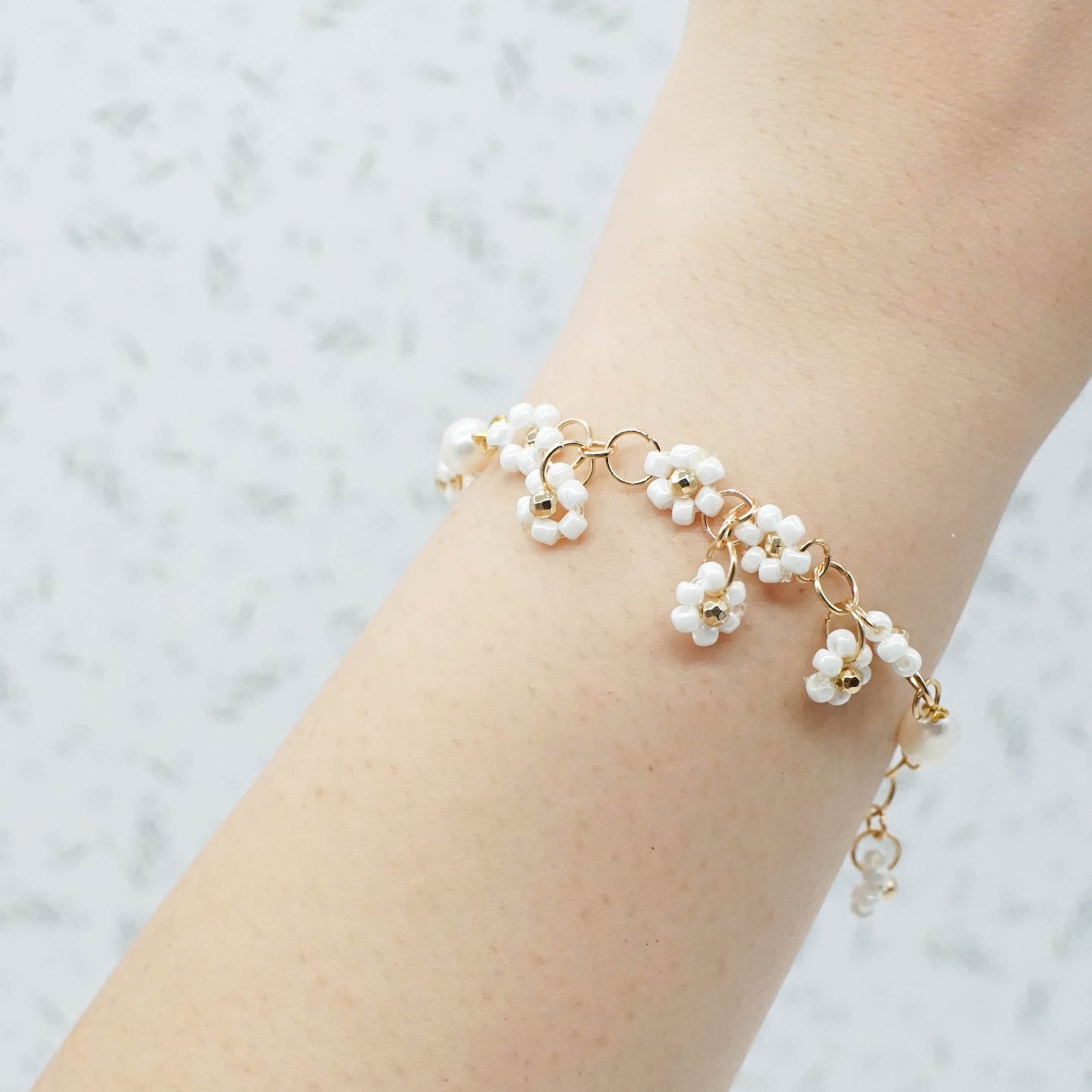 Flower Charm Bracelet - GOLDEN VINES