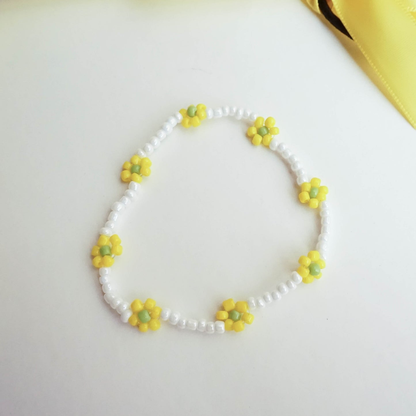 Beaded Flower Bracelet - FALL PRIMROSE