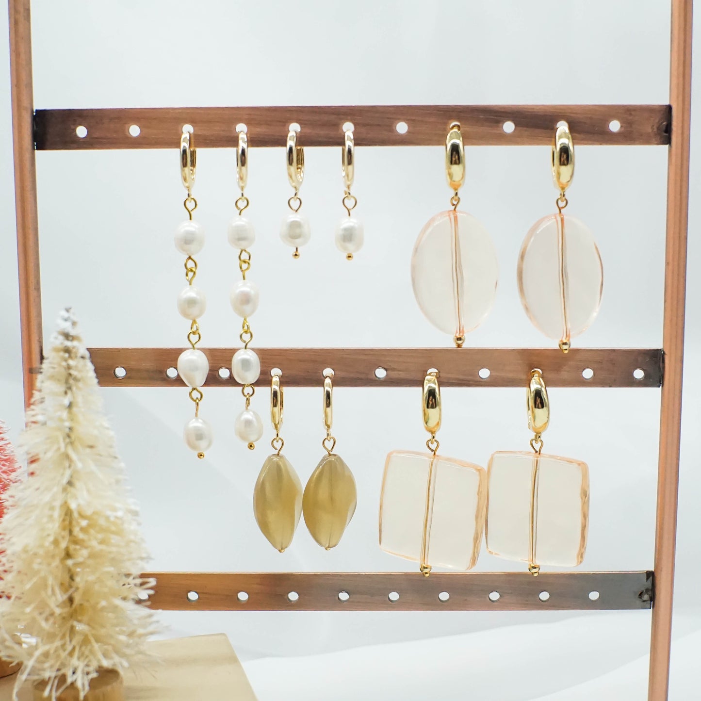 Huggie Pearl Earrings - FOURS