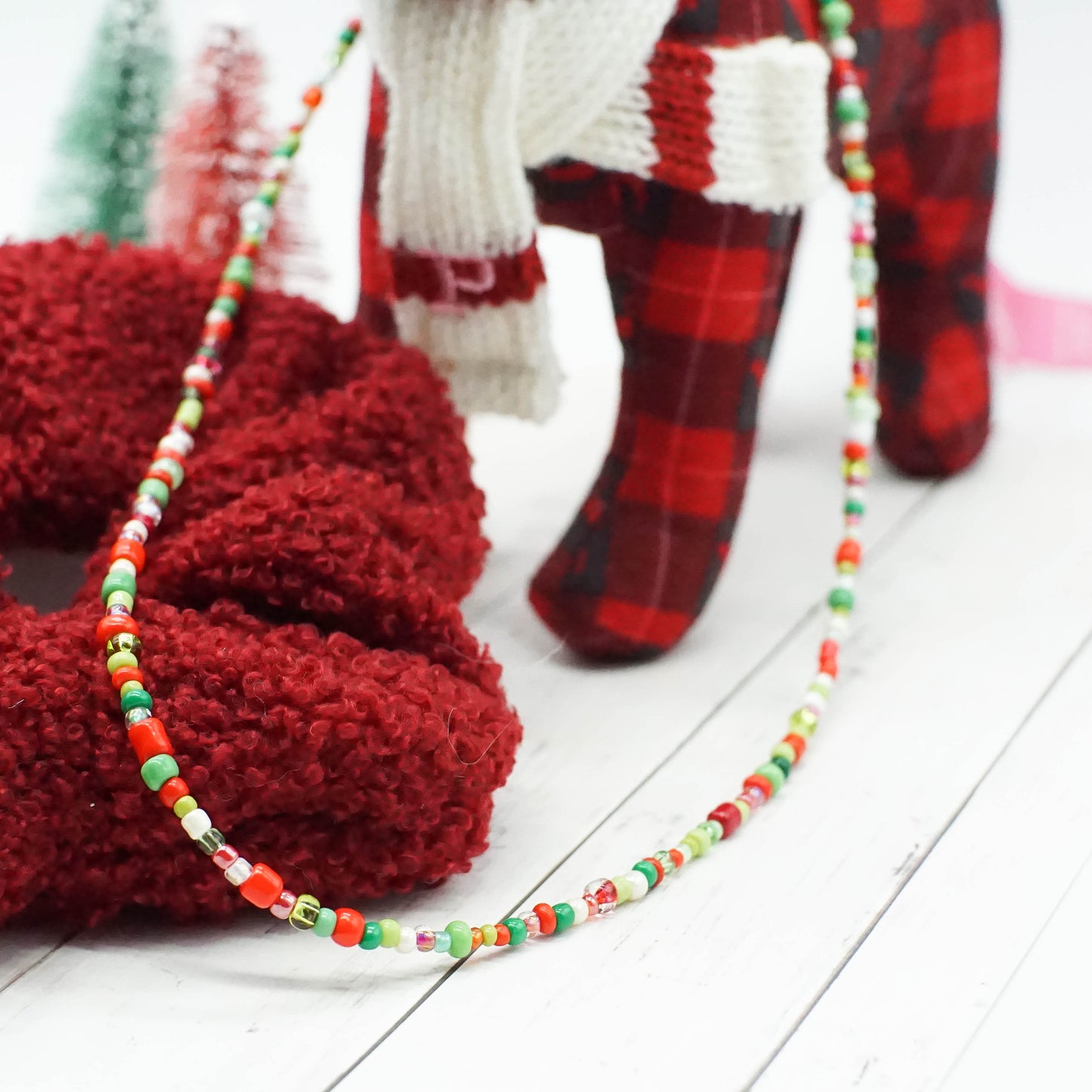 Beaded Necklace - REDS & GREENS