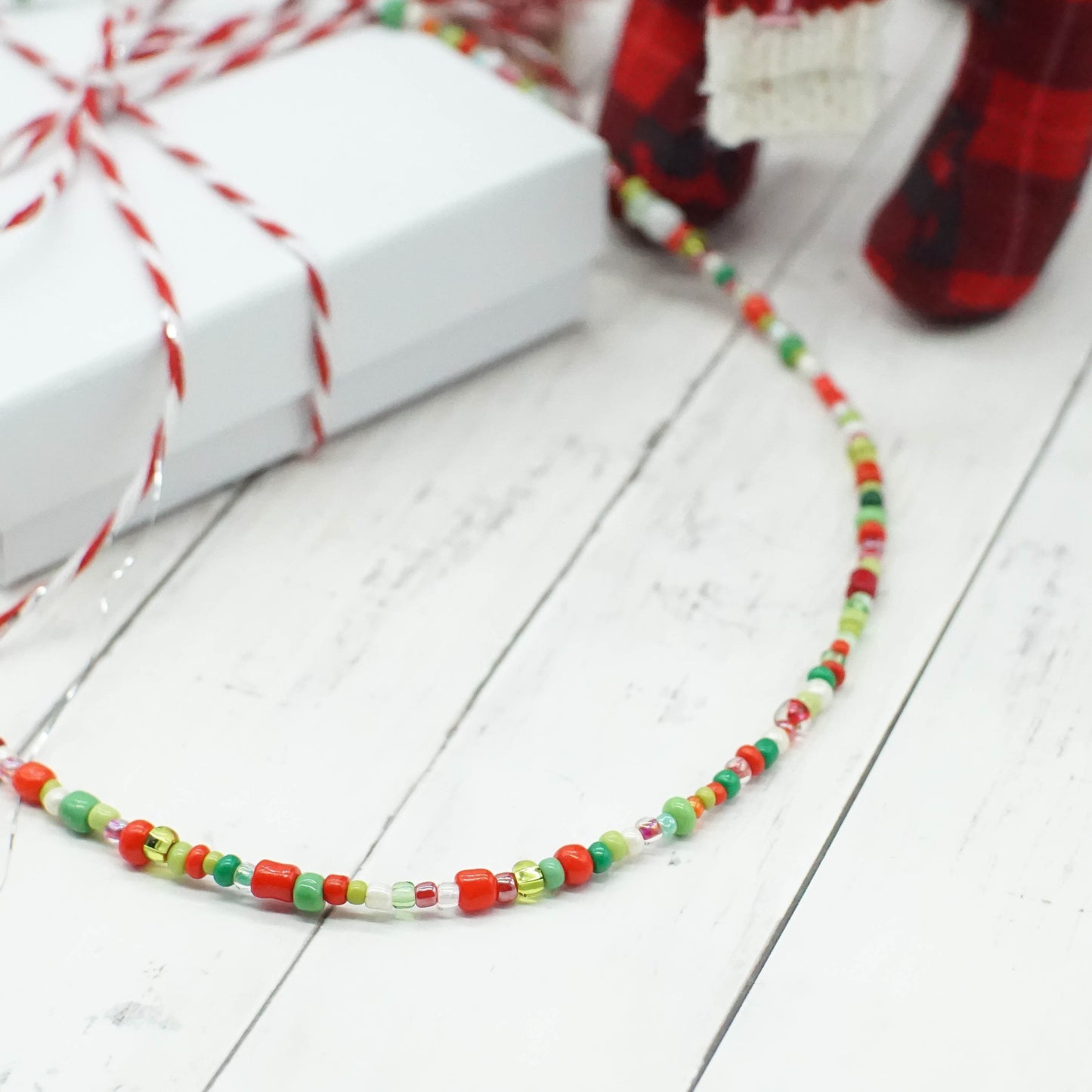 Beaded Necklace - REDS & GREENS