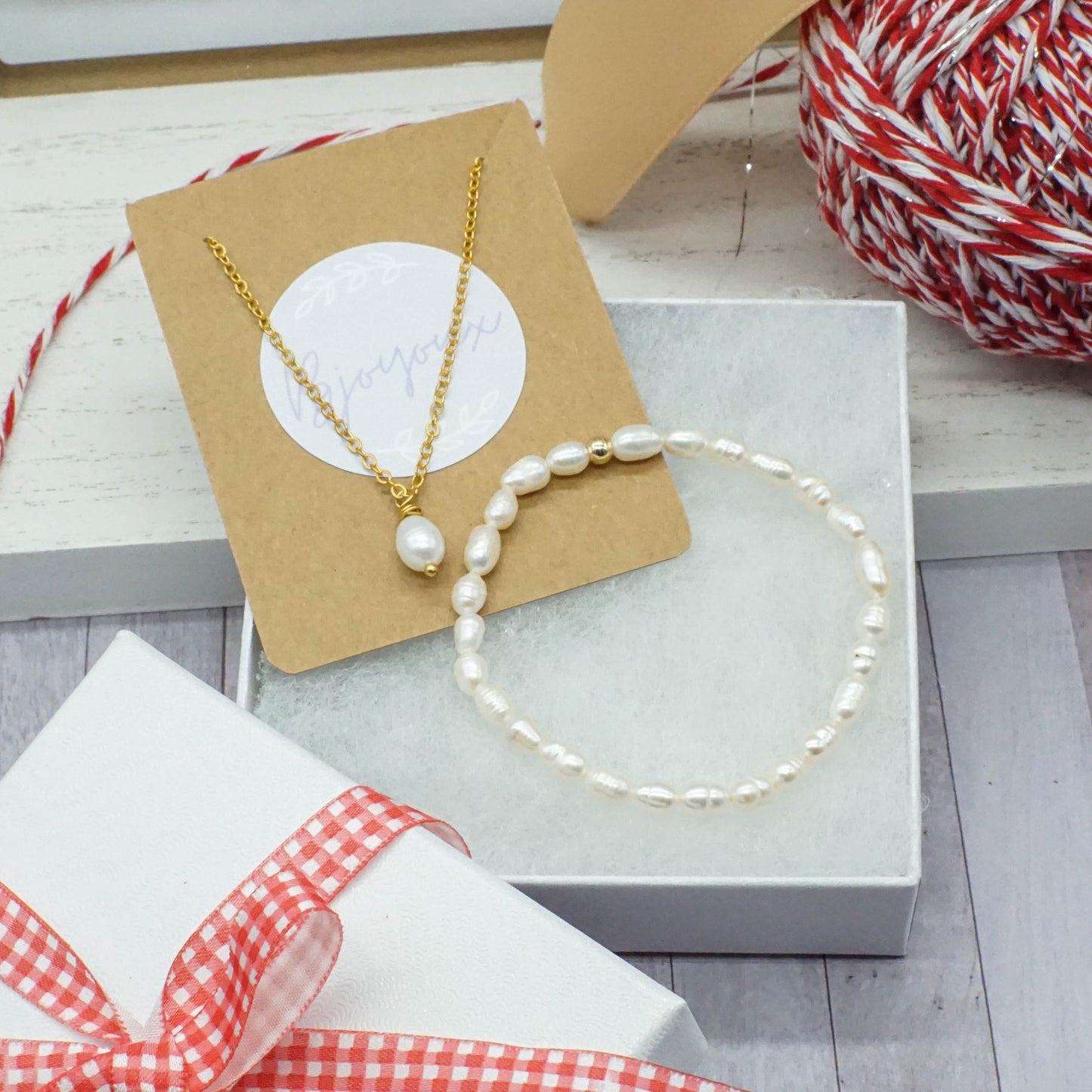 Gold Chain & Pearl Charm Necklace - ON POINT