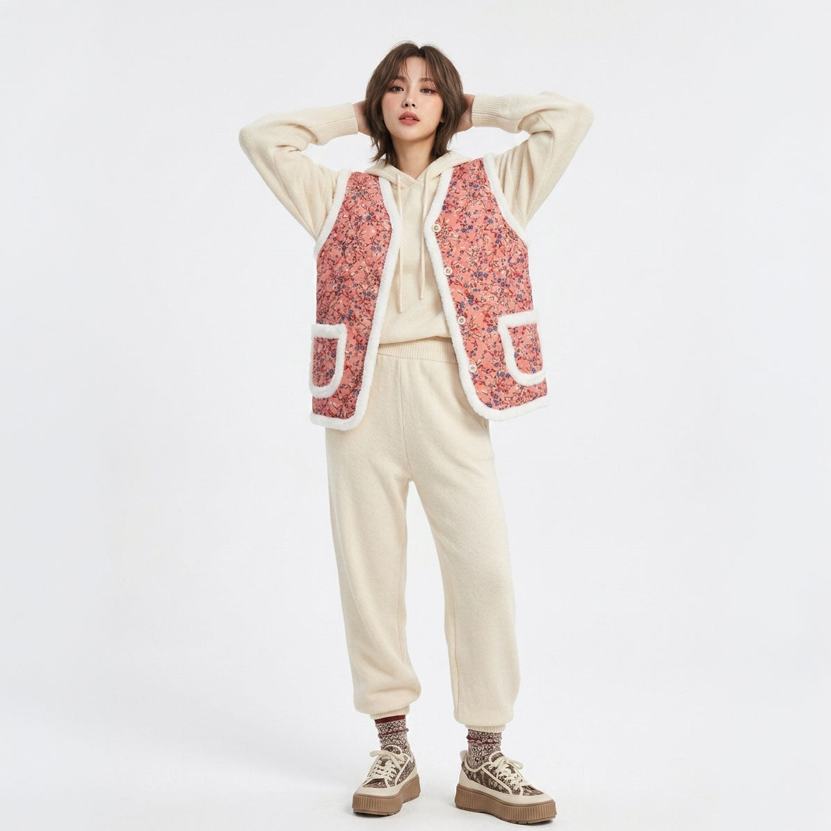 Korean K-Idol Trendy Kimjang Vest Quilted Floral Print