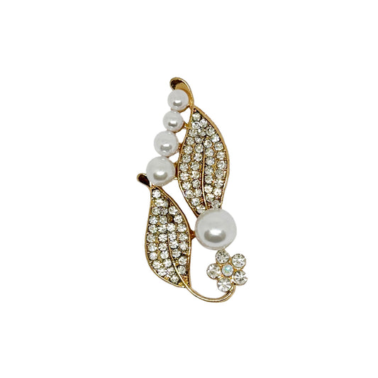 Pearl Brooch in Gold
