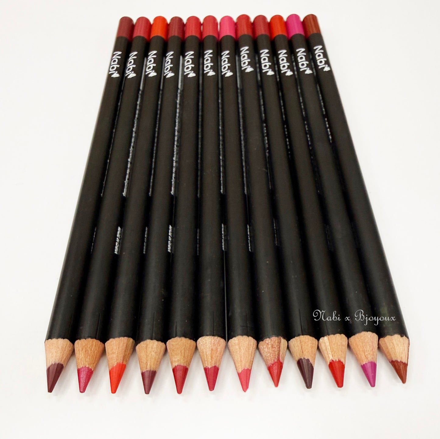 Nabi Lip Liner Pencil Set of 12 [Reds] - 7 inch Mixed Reds