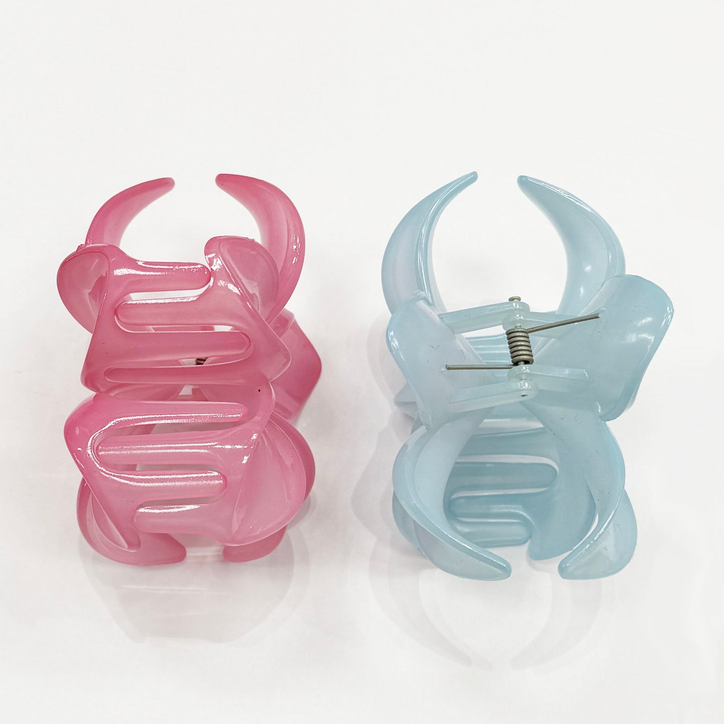 Jumbo Color-Changing Hawaii Flower Hair Claw Clips