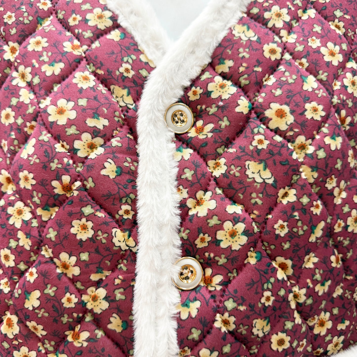 Korean K-Idol Trendy Kimjang Vest Quilted Floral Print