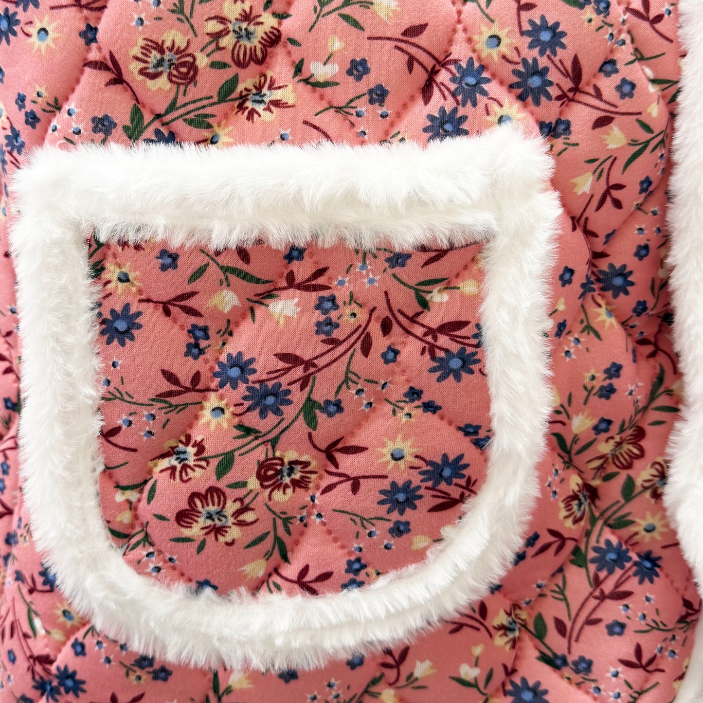 Korean K-Idol Trendy Kimjang Vest Quilted Floral Print