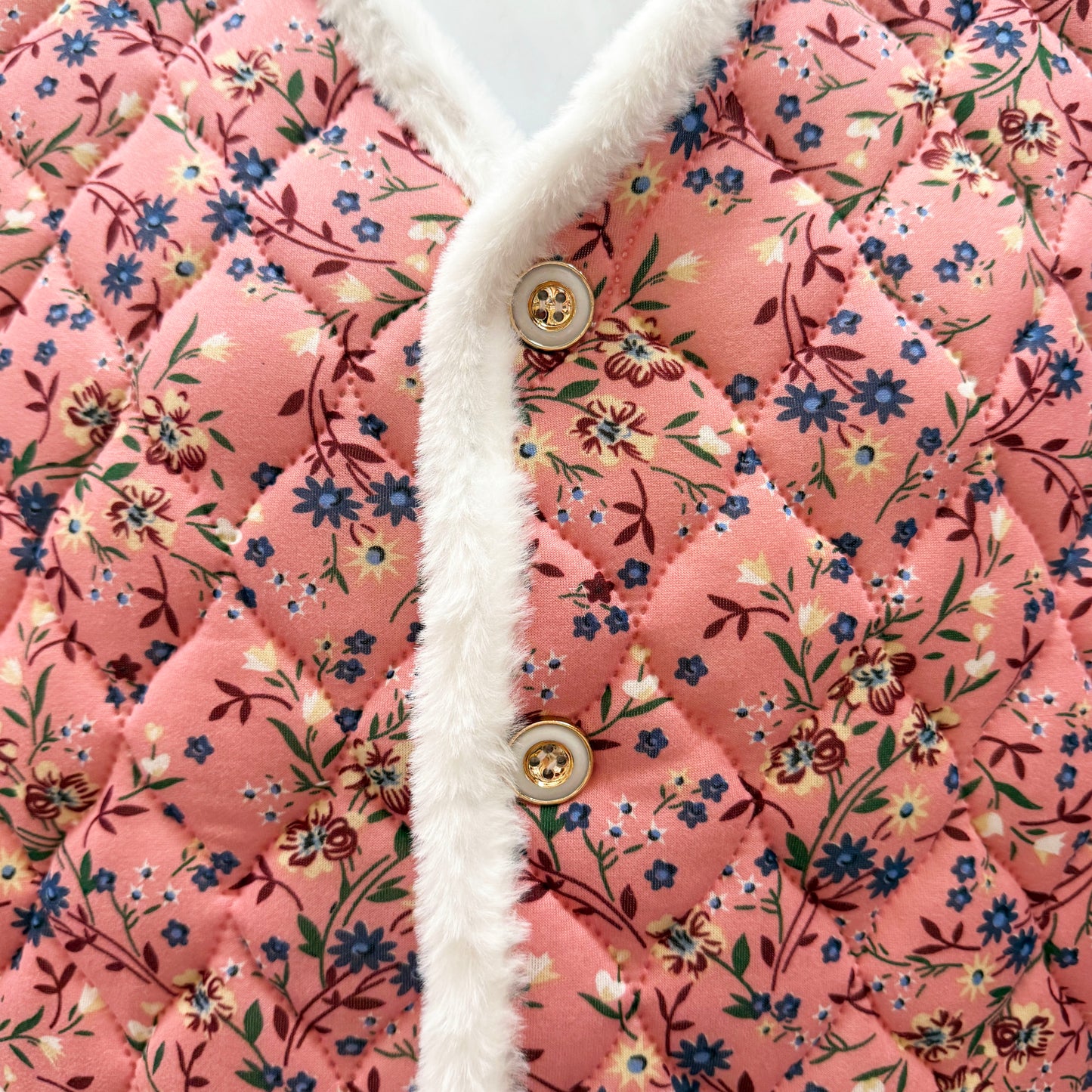Korean K-Idol Trendy Kimjang Vest Quilted Floral Print