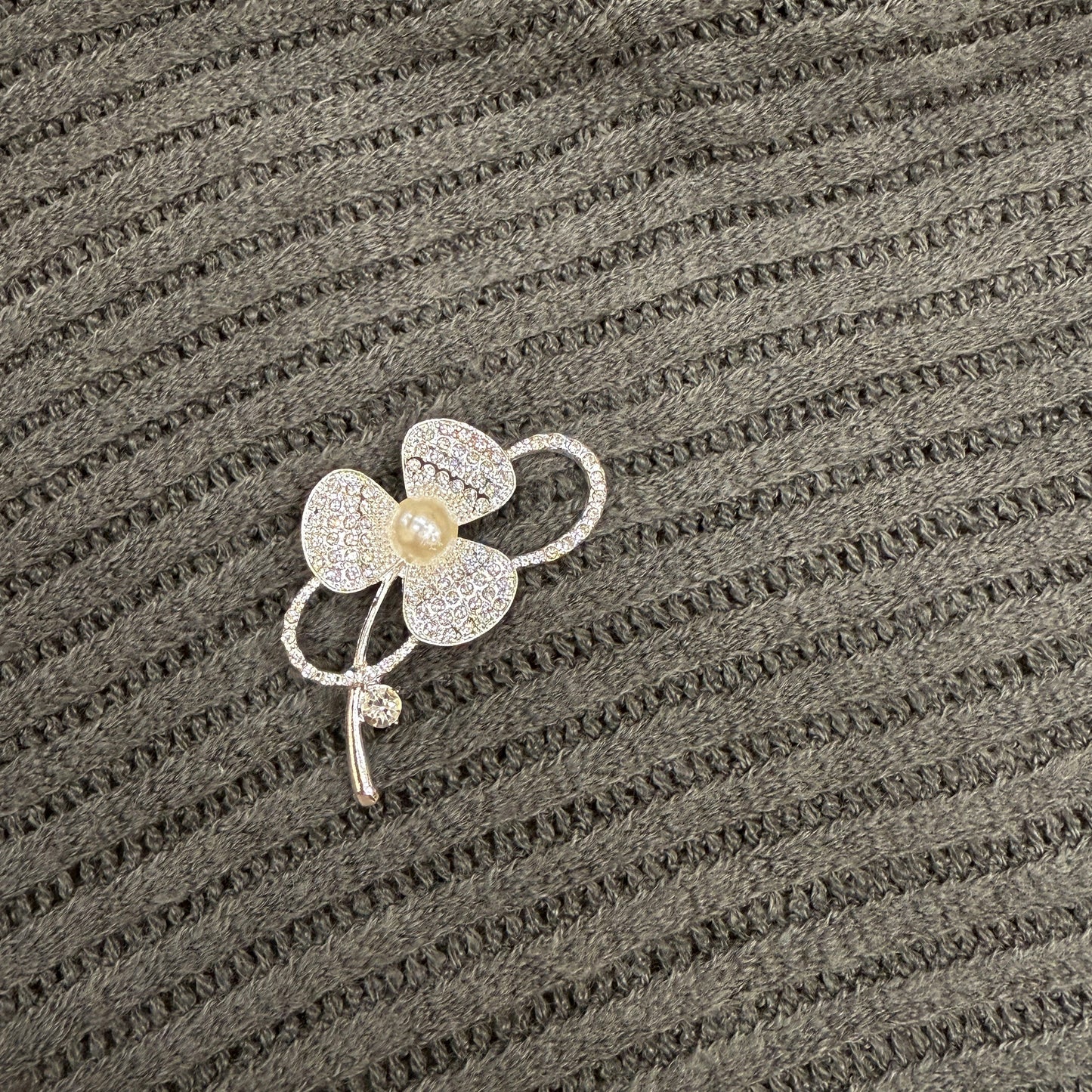 Brooch (Single Flower)