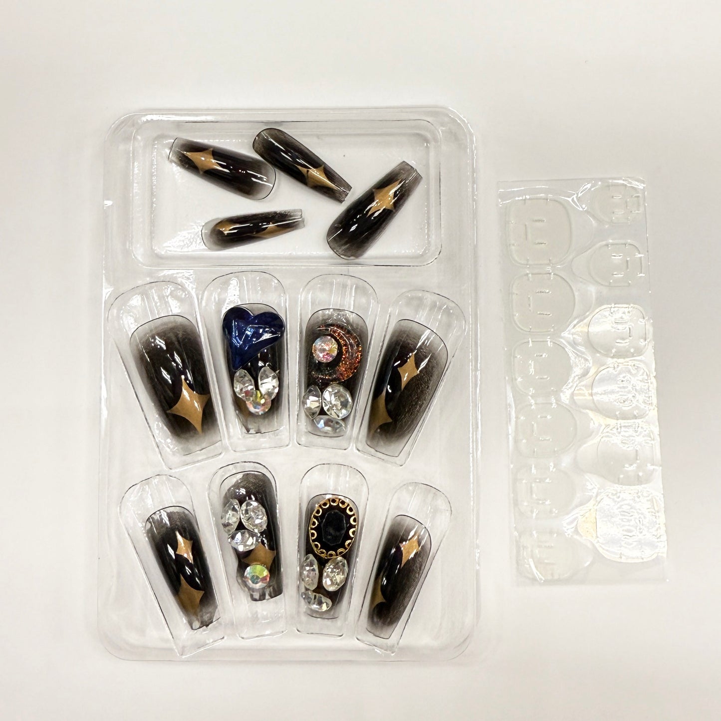 Press-on Nails (Black with Stones)