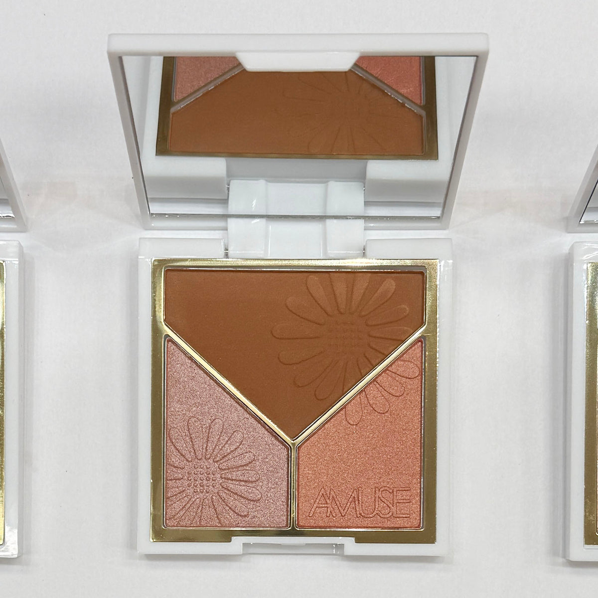 Blush Bronzer Highlighter Triad Palette