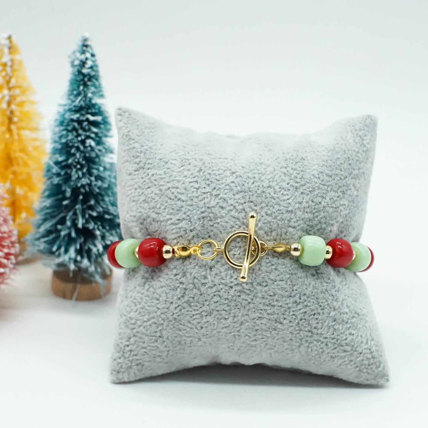 Holiday Bracelet - POINSETTIA